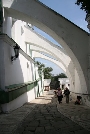 Une arche au monastère Pechersk-lavra. Kiev